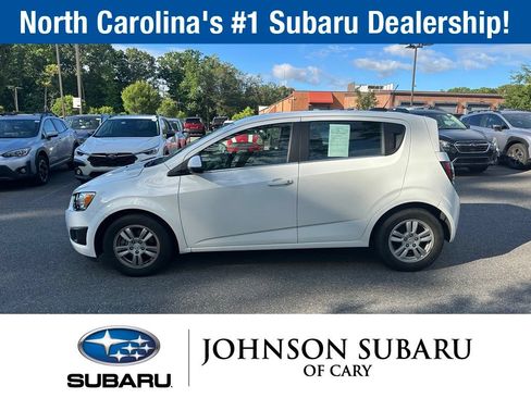 Used 2015 Chevrolet Sonic LT FWD image 5