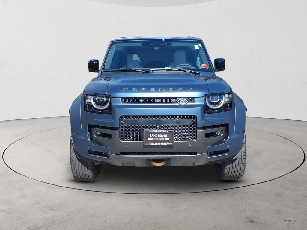 Used 2026 Land Rover Defender 110 OCTA AWD/4WD image 2