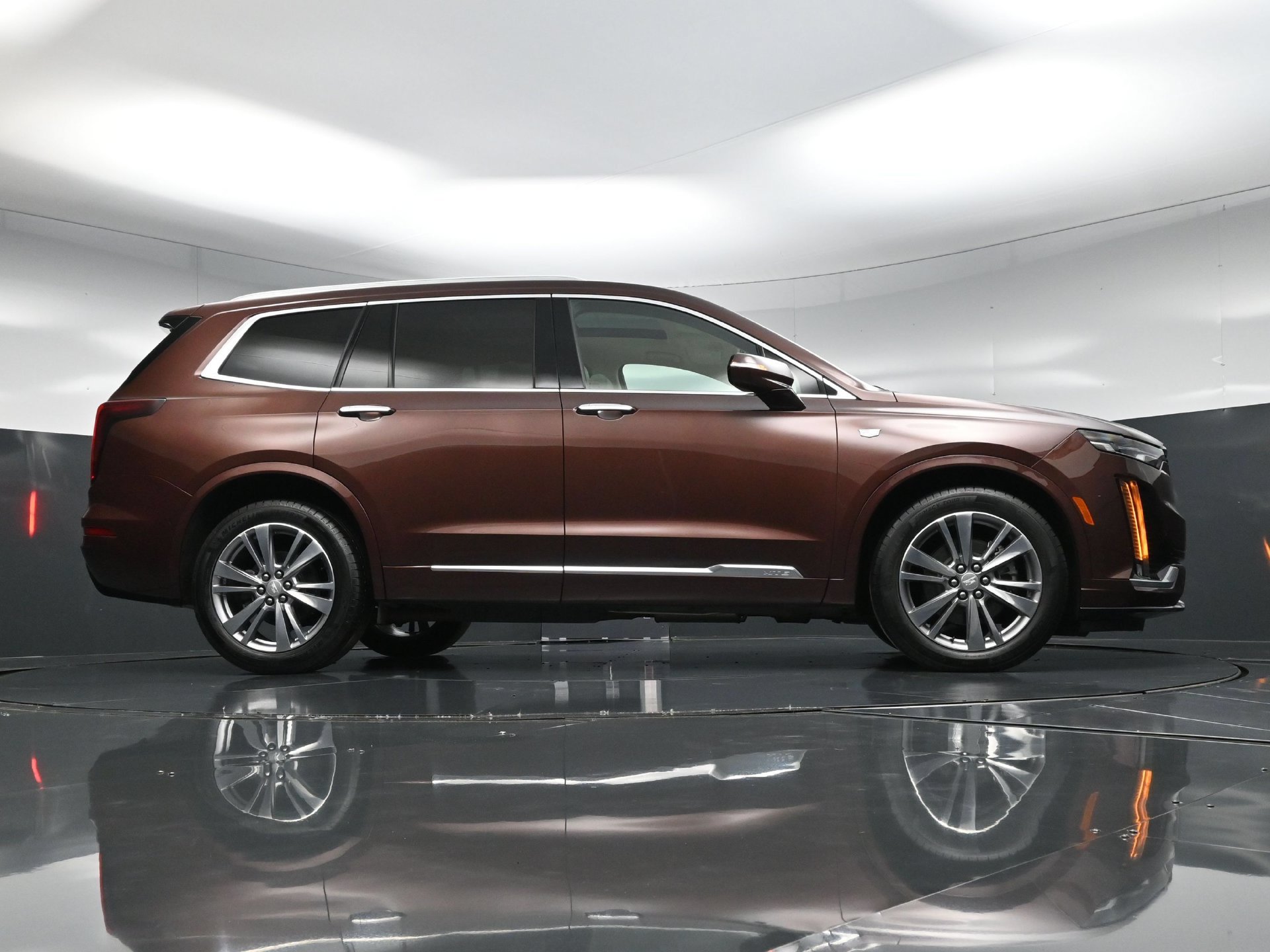 Used 2022 Cadillac XT6 Premium Luxury FWD image 78