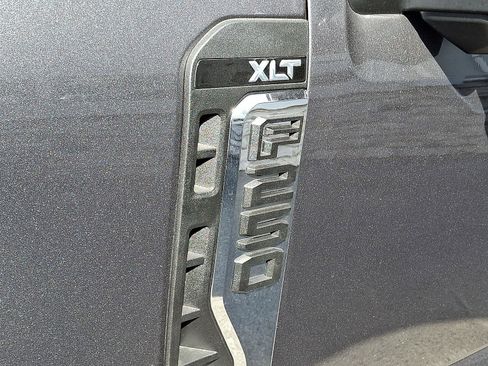 New 2026 Ford F250 XLT w/ 360-Degree Camera Package image 19