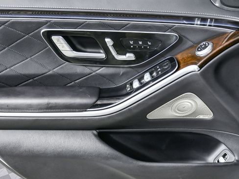 Used 2024 Mercedes-Benz S 580 4MATIC Sedan image 23