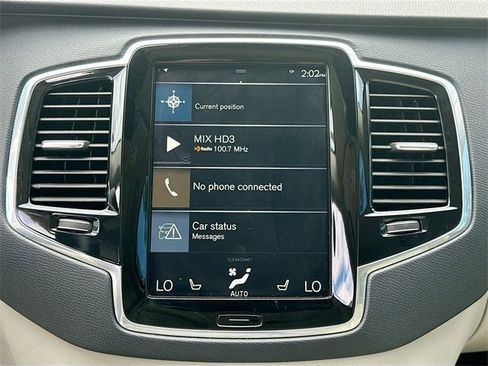 Used 2022 Volvo XC90 T5 Momentum w/ Advanced Package image 32