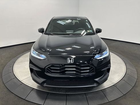 Certified 2025 Honda HR-V Sport image 3