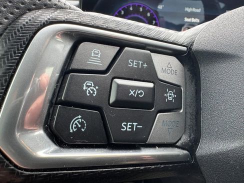 Used 2024 Ford Mustang GT Premium image 14