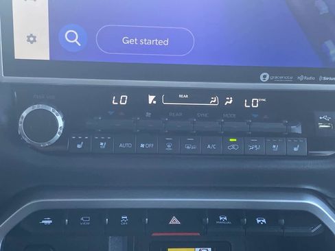 Certified 2024 Toyota Sequoia Platinum AWD/4WD image 18