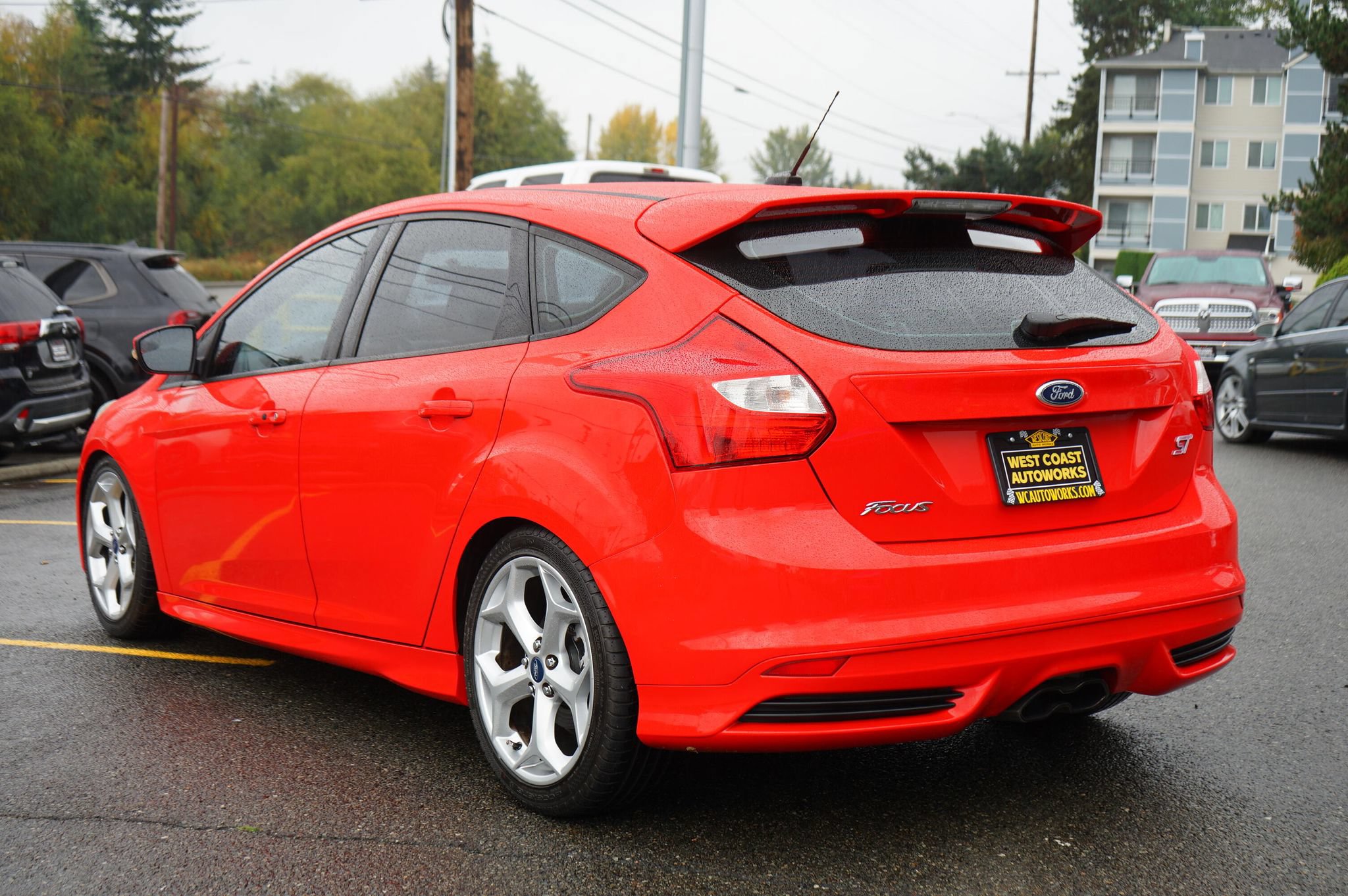 Used 2013 Ford Focus ST FWD image 3