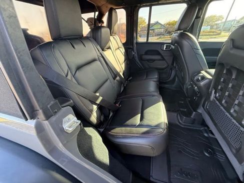 Used 2019 Jeep Wrangler Unlimited Rubicon image 13