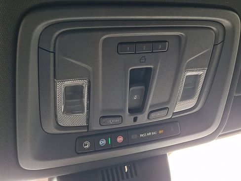 Used 2024 GMC Sierra 1500 AT4 w/ AT4 Premium Package AWD/4WD image 26