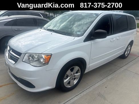 Used 2016 Dodge Grand Caravan SE w/ Quick Order Package 29E SE FWD image 1