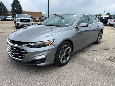 Used 2023 Chevrolet Malibu LT FWD image 4