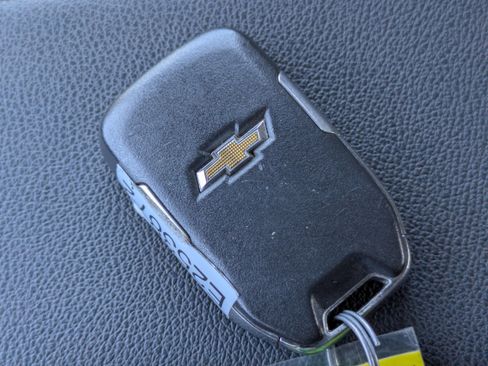 Used 2023 Chevrolet Silverado 2500 LT w/ Convenience Package image 23