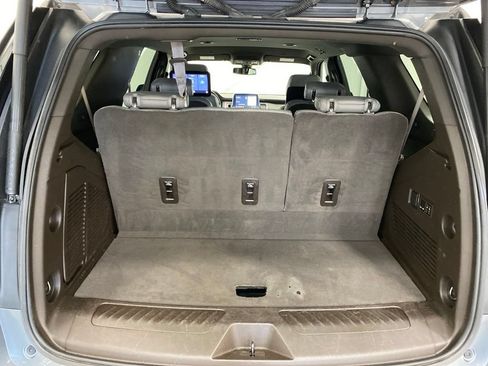 Used 2021 Chevrolet Tahoe LT w/ Luxury Package AWD/4WD image 9
