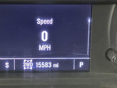 Used 2025 Chevrolet Silverado 2500 W/T w/ WT Convenience Package image 3