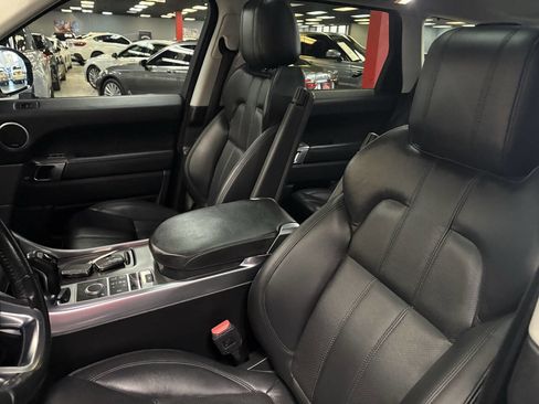 Used 2016 Land Rover Range Rover Sport SE image 53