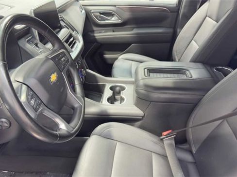 Used 2023 Chevrolet Tahoe LT w/ Luxury Package image 28
