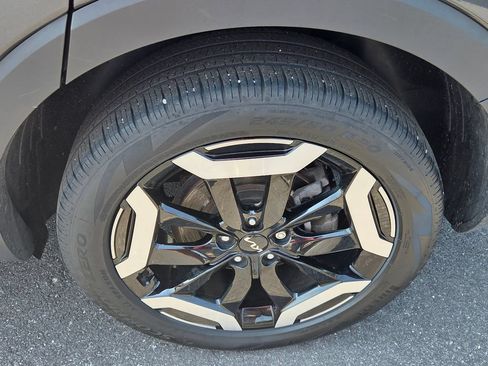 Used 2023 Kia Telluride S w/ S Sunroof Package AWD/4WD image 10