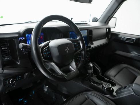 Used 2021 Ford Bronco First Edition image 4