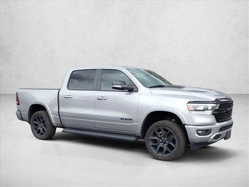 Used 2021 RAM 1500 Laramie w/ Night Edition AWD/4WD image 5