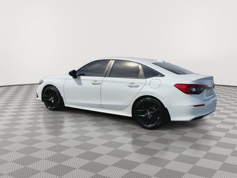 Used 2022 Honda Civic Sport image 6