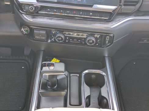 Used 2024 Chevrolet Silverado 1500 LTZ w/ LTZ Convenience Package II image 20