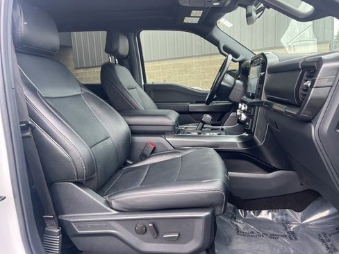 Used 2022 Ford F150 XLT w/ Equipment Group 302A High image 11