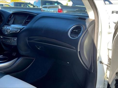 Used 2020 INFINITI QX60 Signature Edition image 16
