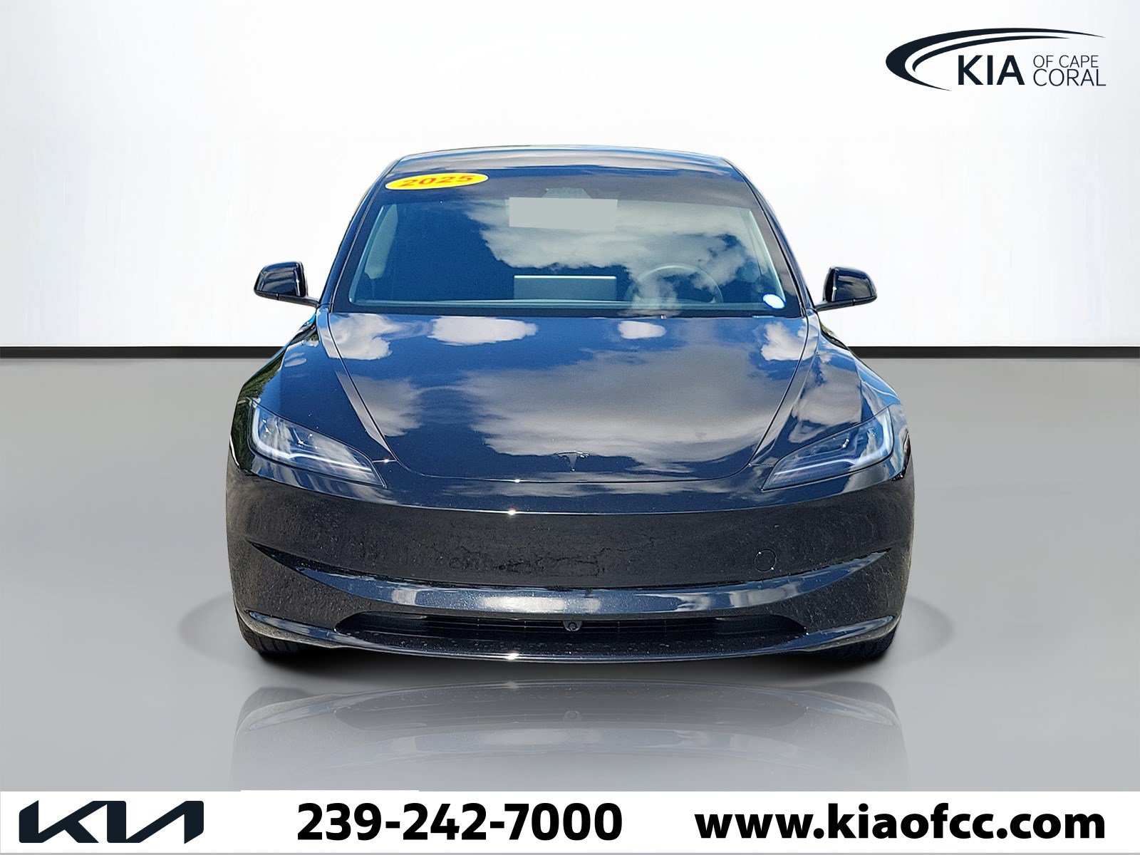 Used 2025 Tesla Model 3 Long Range RWD image 2