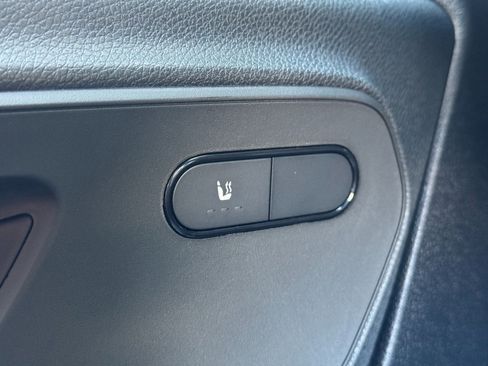 Used 2024 Mercedes-Benz Sprinter 2500 image 16