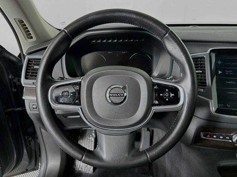 Used 2019 Volvo XC90 T6 Momentum w/ Protection Package Premier AWD/4WD image 11
