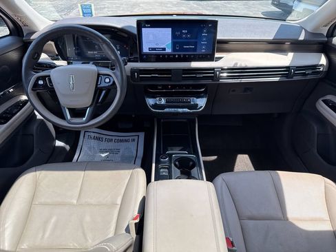 Used 2023 Lincoln Corsair Reserve w/ Equipment Group 201A AWD/4WD image 18