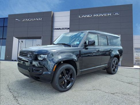 New 2026 Land Rover Defender 130 X-Dynamic SE AWD/4WD image 1