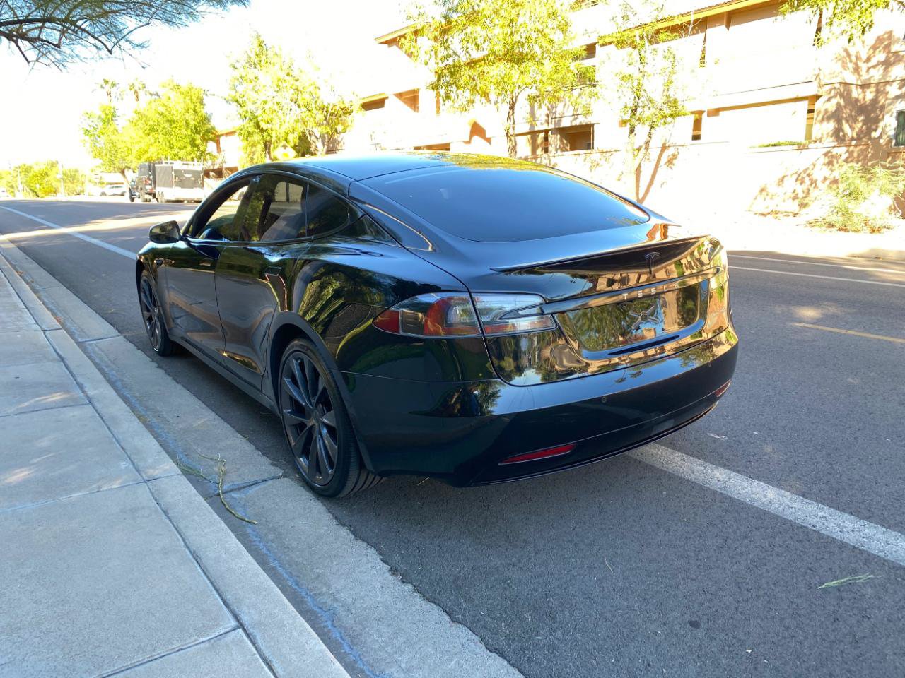 Used 2021 Tesla Model S Performance AWD/4WD image 14