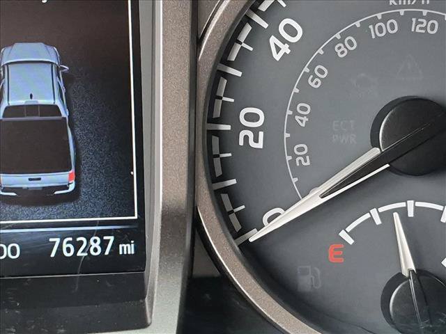 Used 2023 Toyota Tacoma SR5 RWD image 11