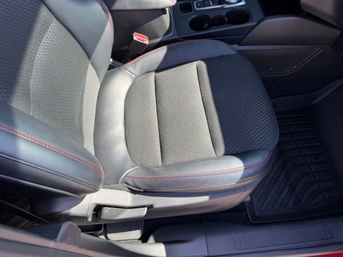 Used 2026 Ford Escape ST-Line Select w/ Tech Pack #1 AWD/4WD image 18