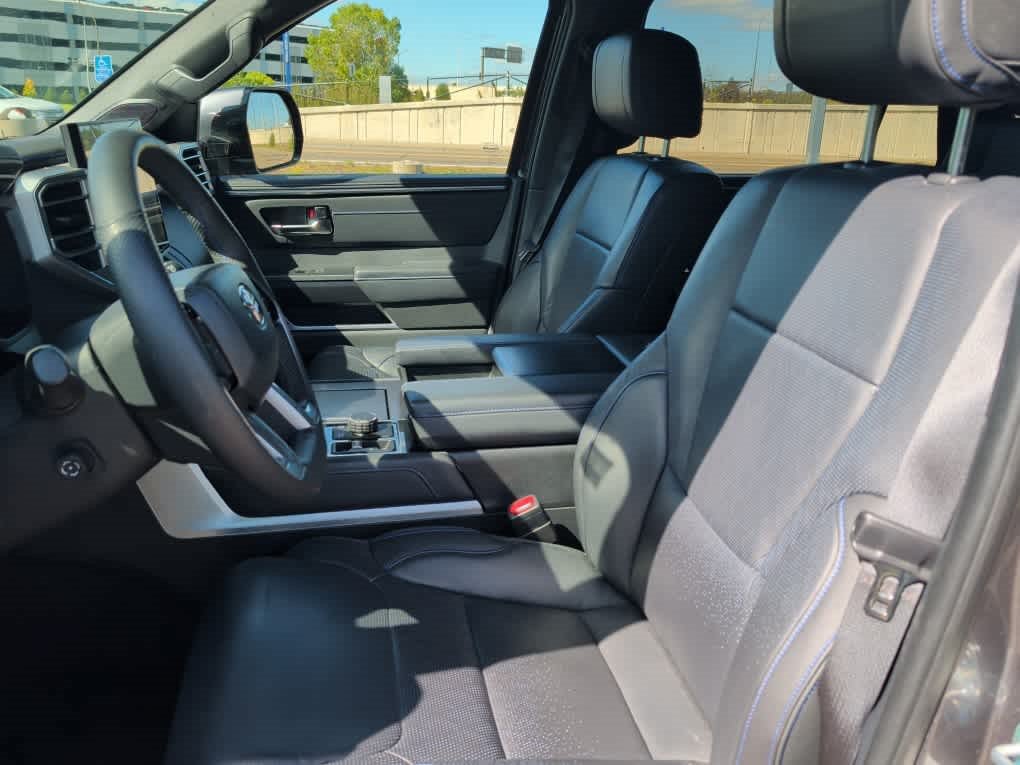 Used 2024 Toyota Sequoia Platinum AWD/4WD image 14