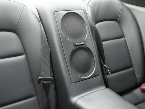 Used 2017 Nissan GT-R Premium image 40