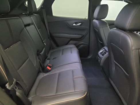 Used 2020 Chevrolet Blazer Premier w/ Driver Confidence II Package AWD/4WD image 19