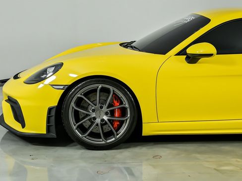 Used 2020 Porsche 718 Cayman GT4 image 7