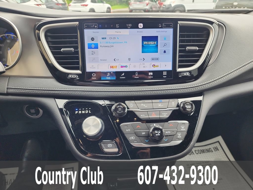 New 2026 Chrysler Pacifica Select w/ S Appearance Package FWD image 13
