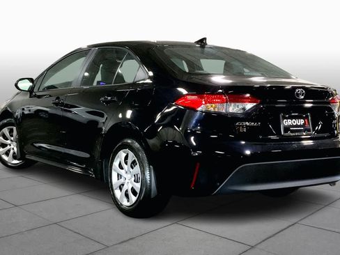 Used 2026 Toyota Corolla LE FWD image 12