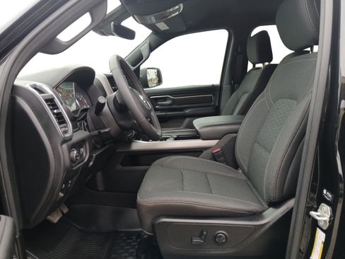 Used 2025 RAM 1500 Lone Star image 9