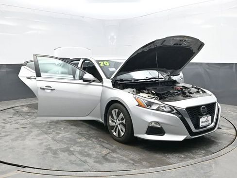 Used 2020 Nissan Altima 2.5 S w/ Driver Assist Package image 39