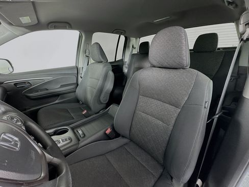 Certified 2023 Honda Ridgeline Sport image 19