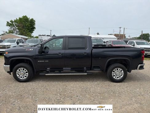 Used 2024 Chevrolet Silverado 2500 LT w/ All Star Edition AWD/4WD image 3