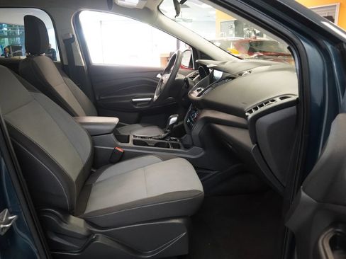 Used 2019 Ford Escape SE AWD/4WD image 35
