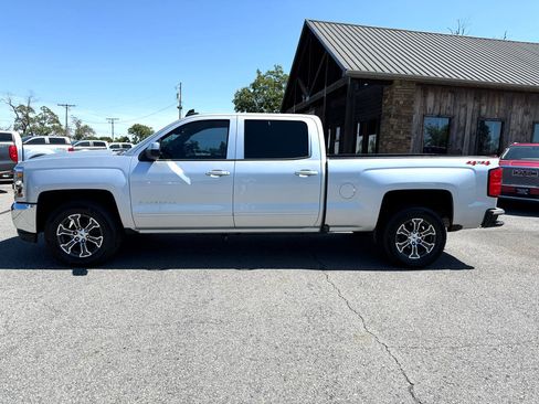 Used 2018 Chevrolet Silverado 1500 LT w/ All Star Edition image 3