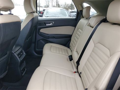 Certified 2022 Ford Edge SEL w/ Convenience Package image 26
