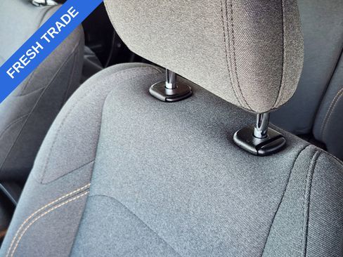 Used 2024 Jeep Gladiator Sport image 15