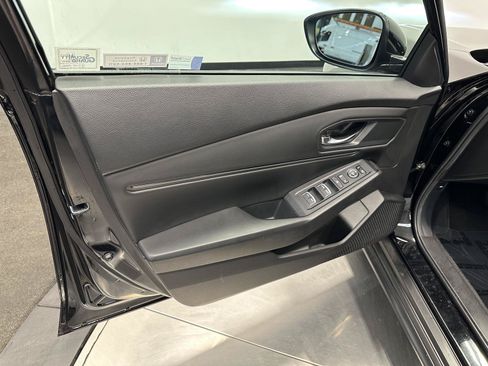 Certified 2023 Honda Accord EX image 9