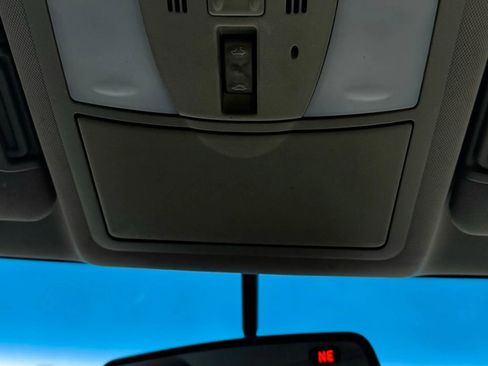 Used 2009 INFINITI G37 Journey w/ Premium Pkg image 25